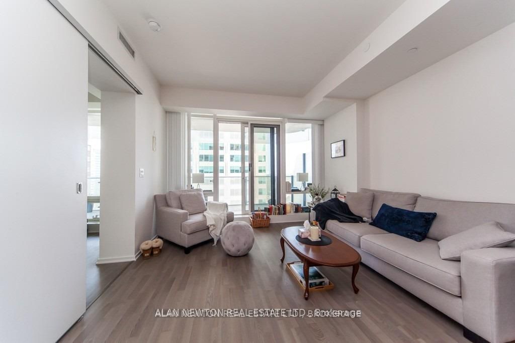 1 Bloor St E, unit 1611 for rent - image #14