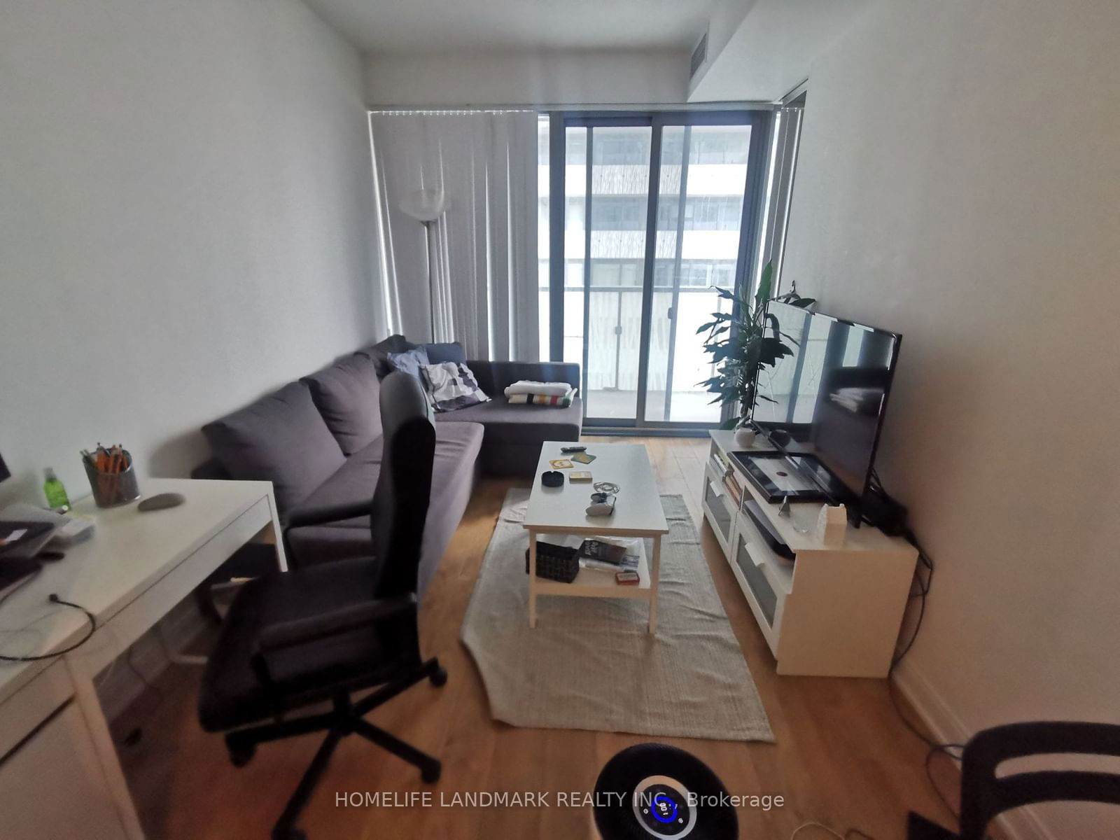 50 Charles St E, unit 1707 for rent