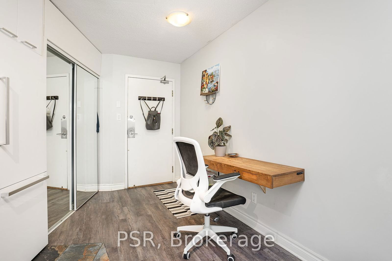 650 Queens Quay W, unit 921 for sale - image #3