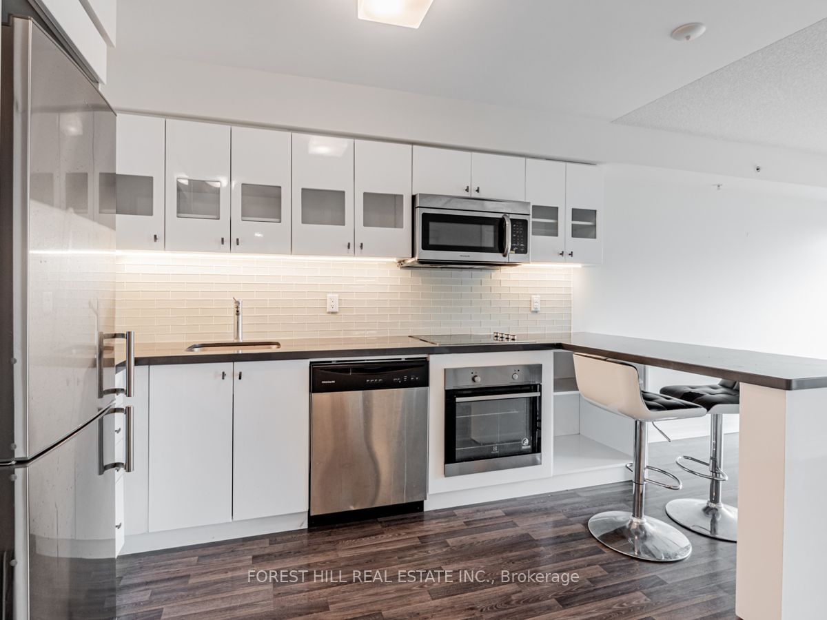 555 Wilson Ave, unit E207 for sale - image #4