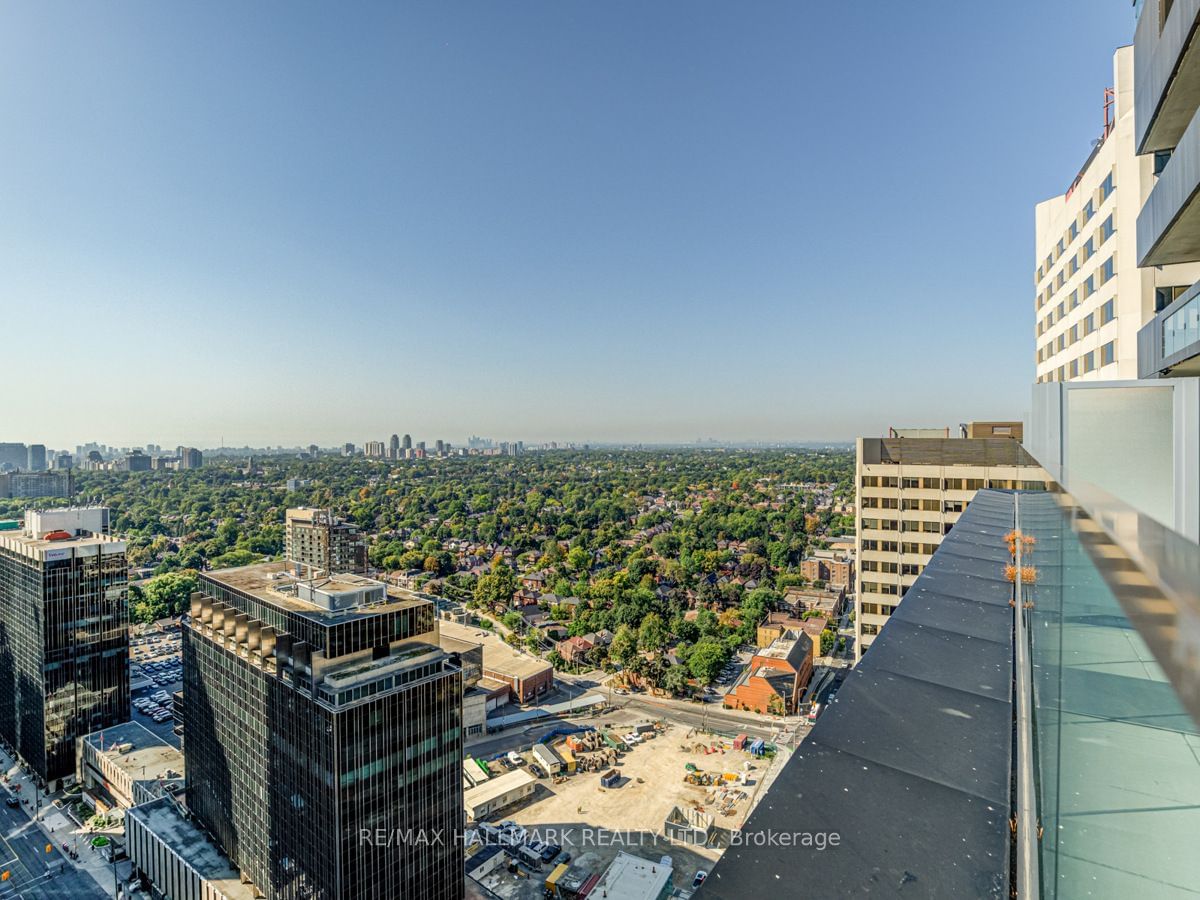 8 Eglinton Ave E, unit 2611 for sale