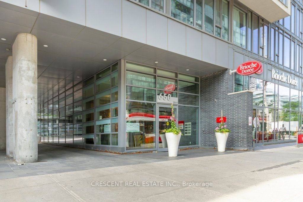 650 King St W, unit 402 for rent