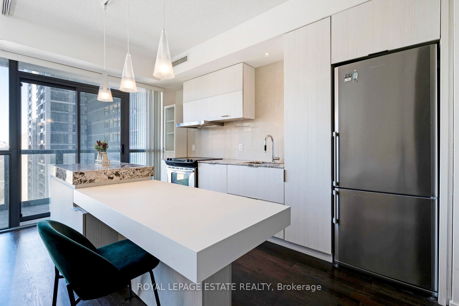 101 Charles St E, unit 1909 for sale