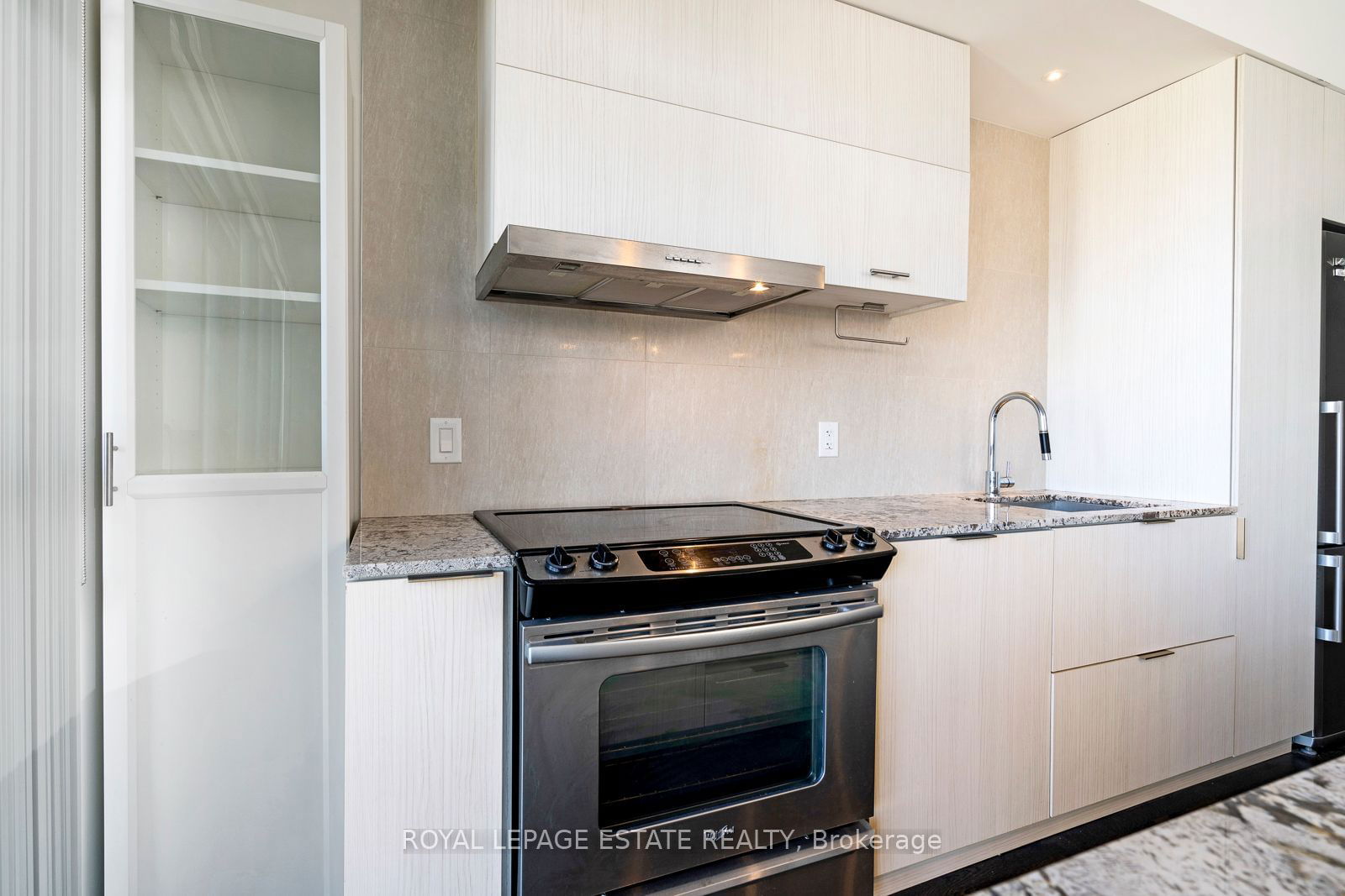 101 Charles St E, unit 1909 for sale - image #17