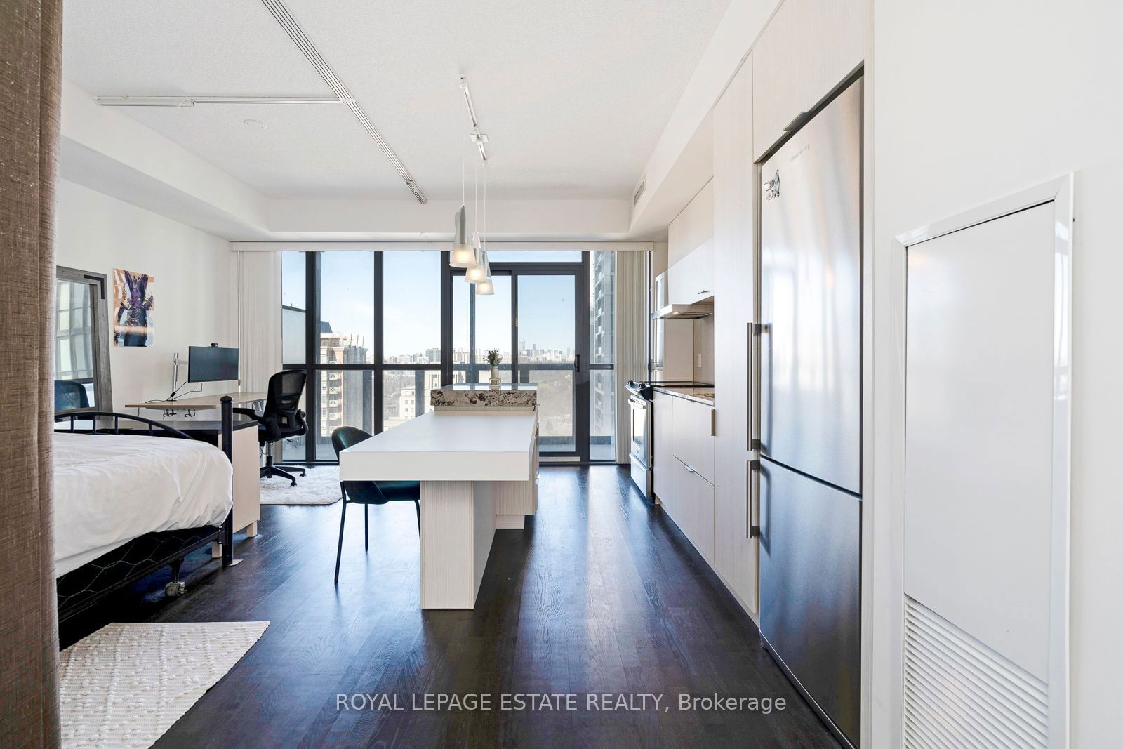 101 Charles St E, unit 1909 for sale - image #9