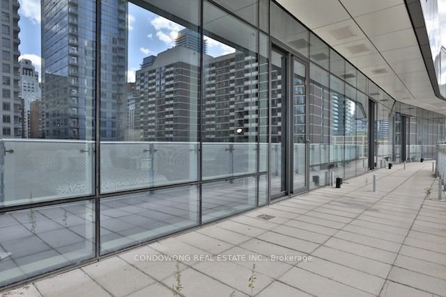 1 Bloor St E, unit 514 for rent - image #16