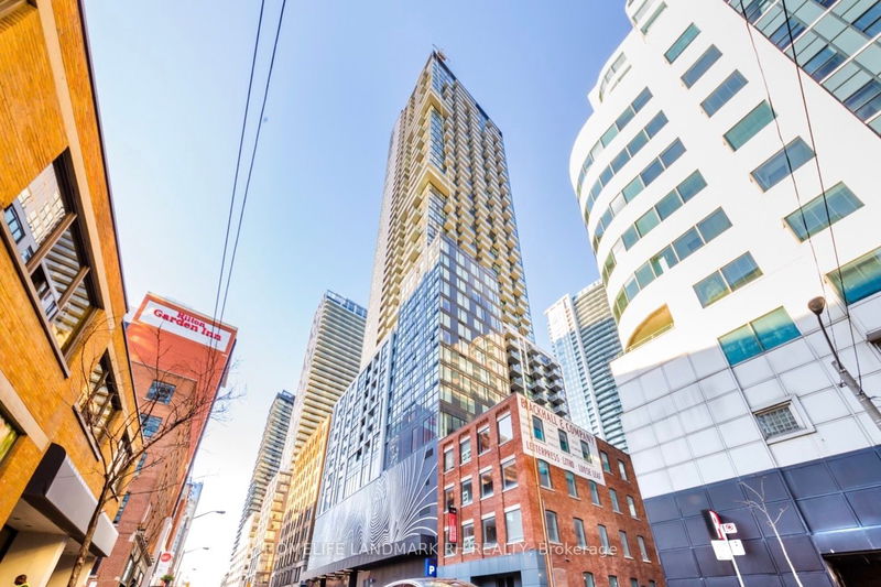 87 Peter St, unit 2701 for rent - image #1