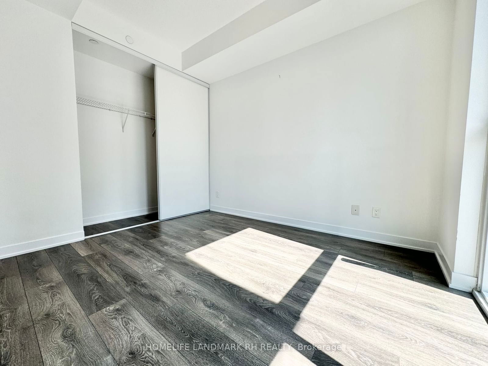 87 Peter St, unit 2701 for rent - image #6