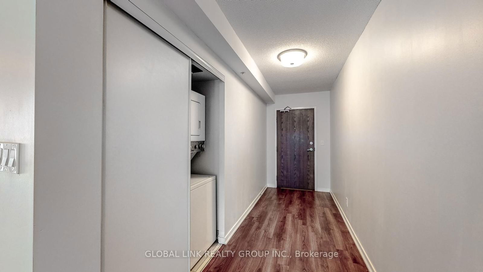 68 Abell St, unit 325 for sale