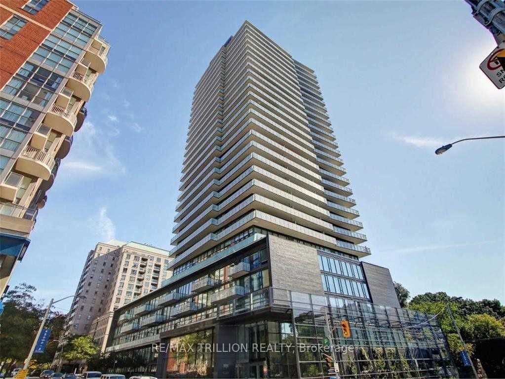 1815 Yonge St, unit 1807 for sale