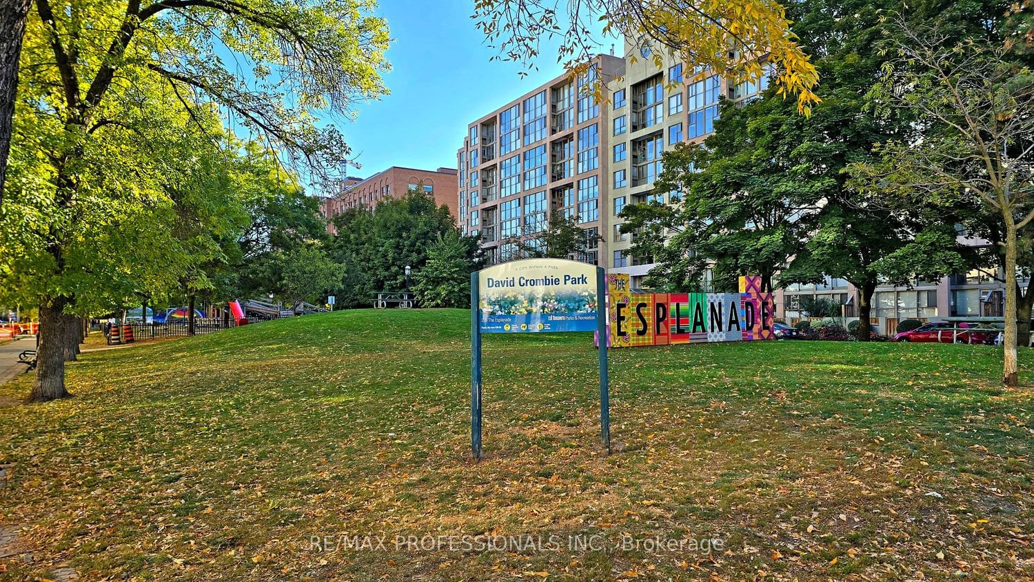 Yorktown on the Park, Downtown, Toronto