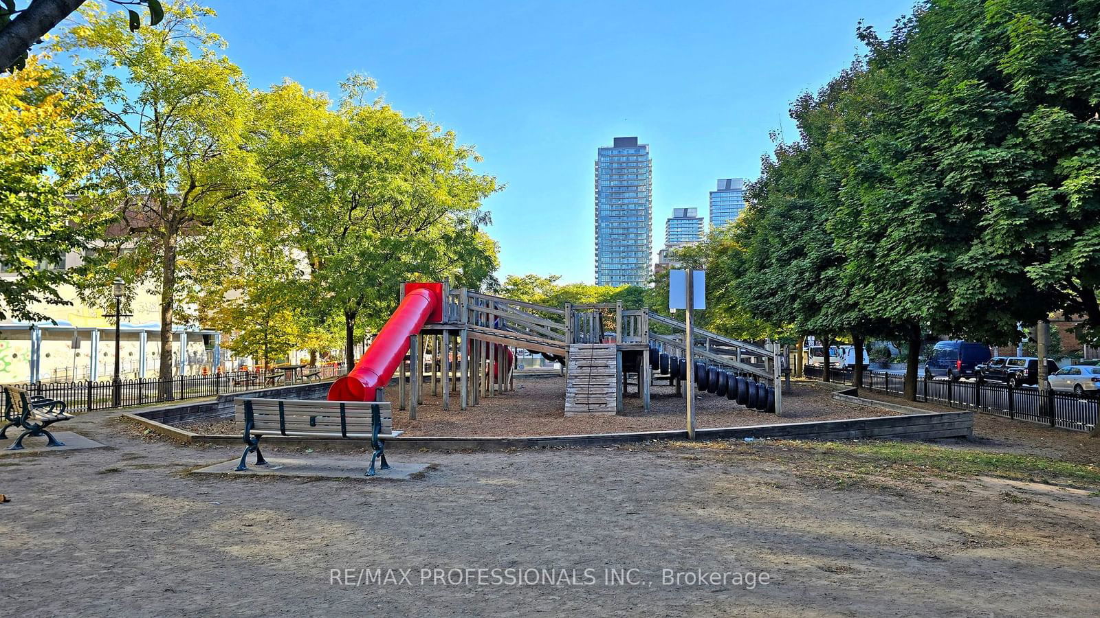 Yorktown on the Park, Downtown, Toronto