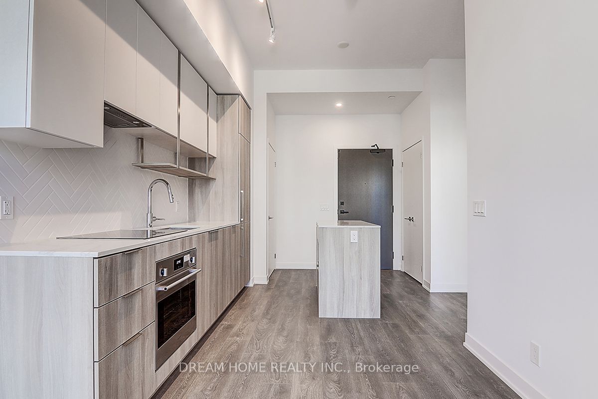 15 Holmes Ave, unit 806 for rent - image #3