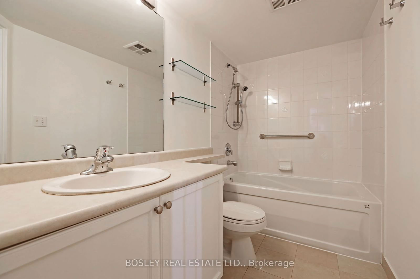 23 Hollywood Ave, unit 3605 for sale - image #21