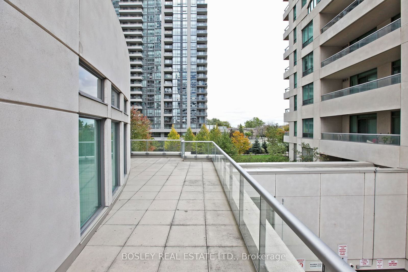 23 Hollywood Ave, unit 3605 for sale - image #34