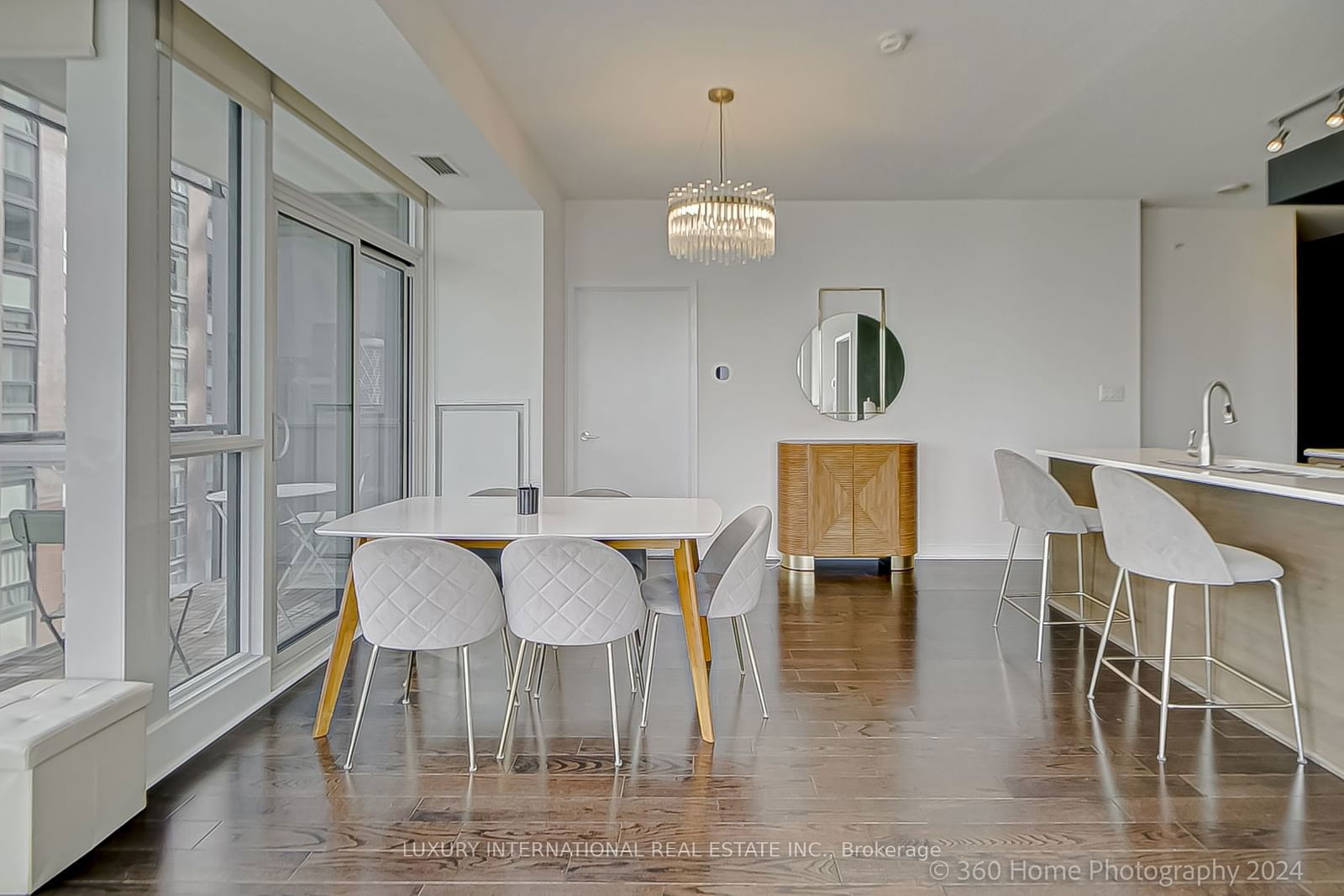 295 Adelaide St W, unit 2504 for rent - image #11