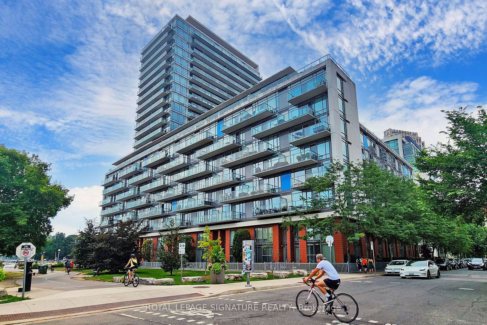 90 Stadium Rd, unit 323 for rent - image #26