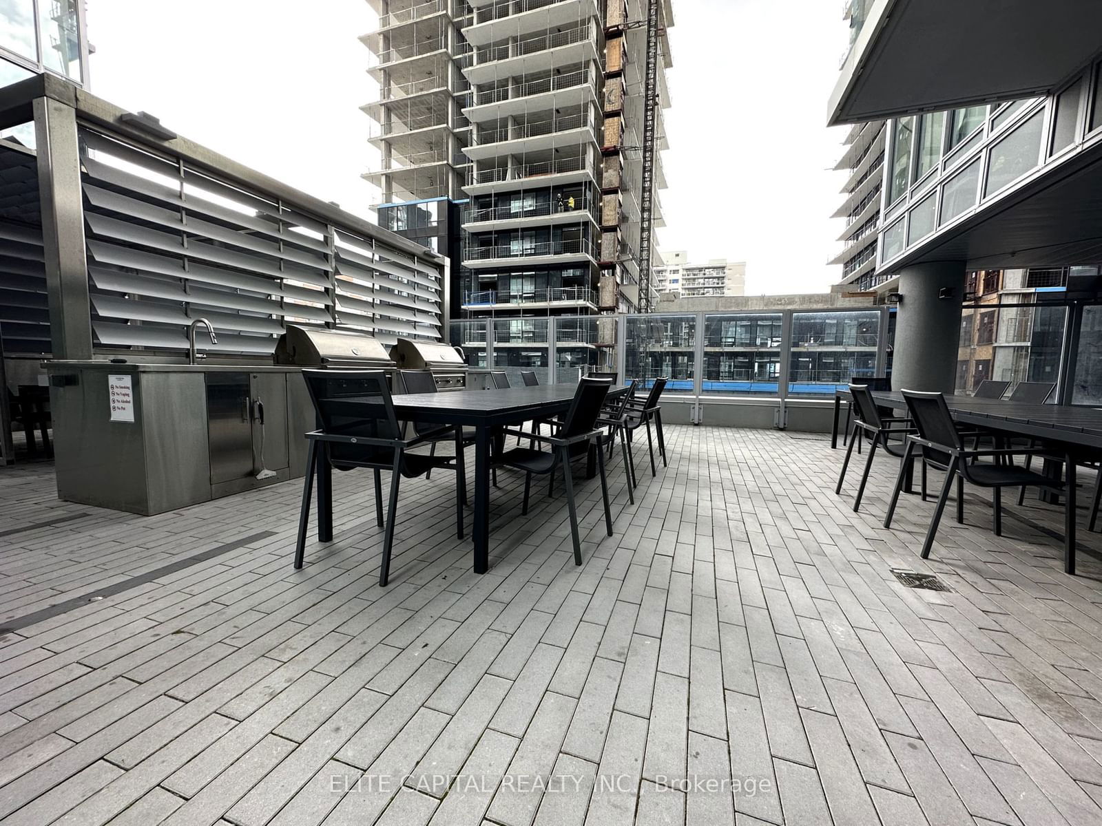 99 Broadway Ave, unit 1707 for rent