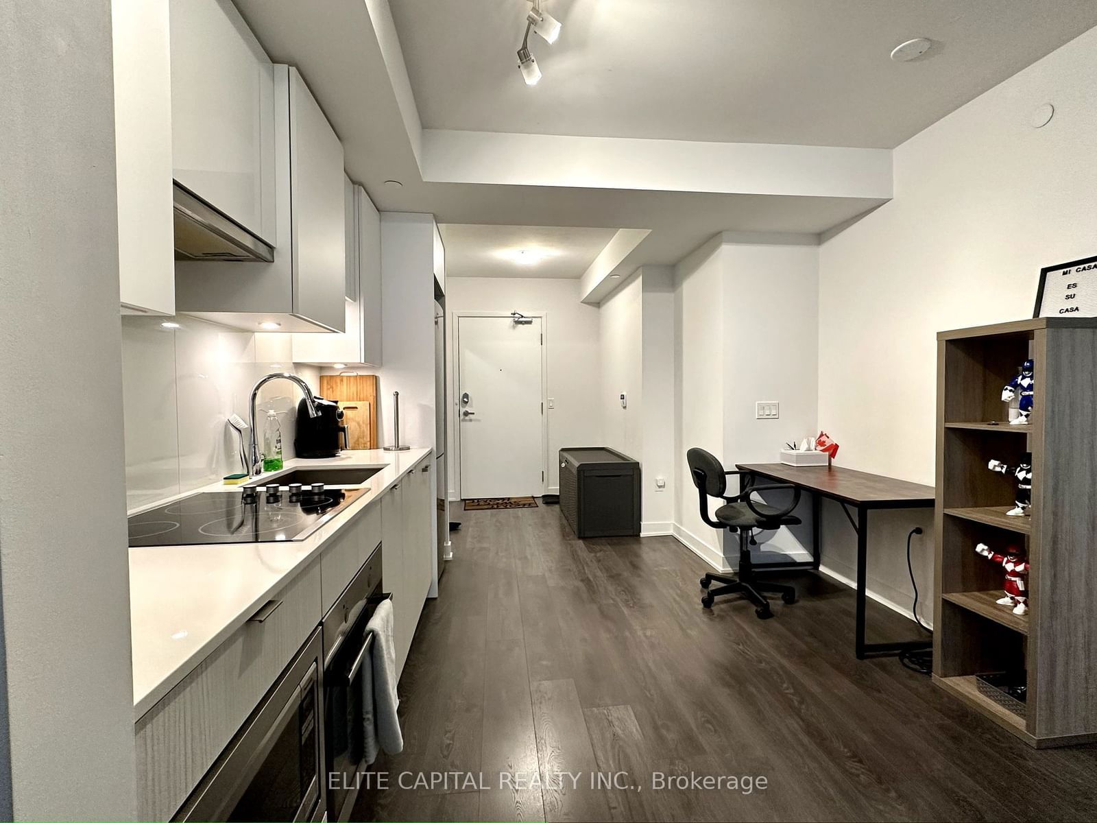 99 Broadway Ave, unit 1707 for rent - image #4