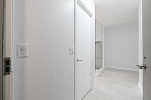 6 Sonic Way, unit 405 for sale - image #10