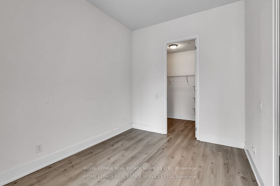 111 St Clair Ave W, unit 326 for rent - image #15