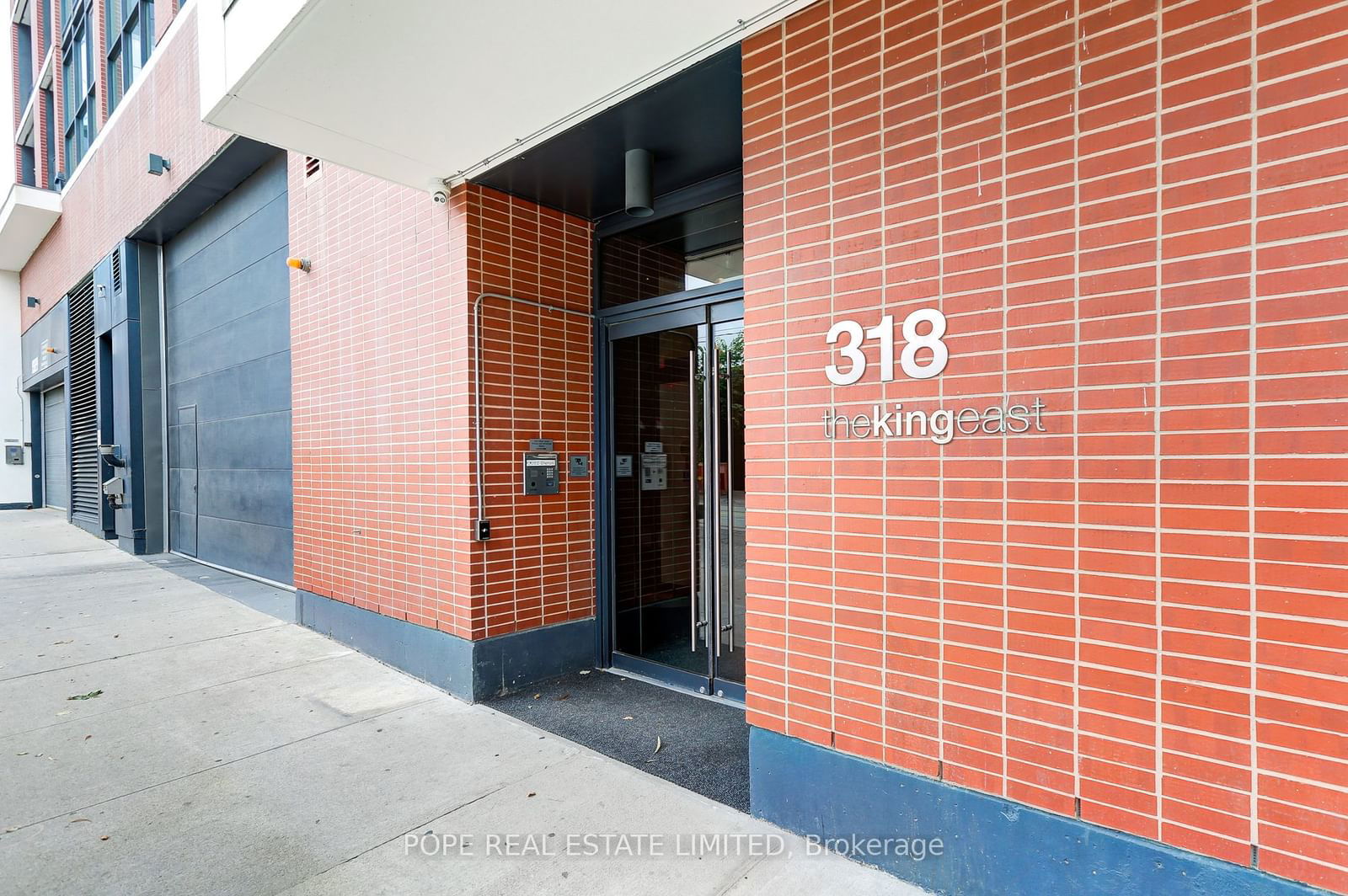 318 King St E, unit 716 for sale