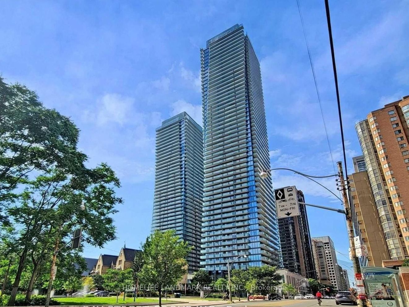 1080 Bay St, unit 1002 for rent