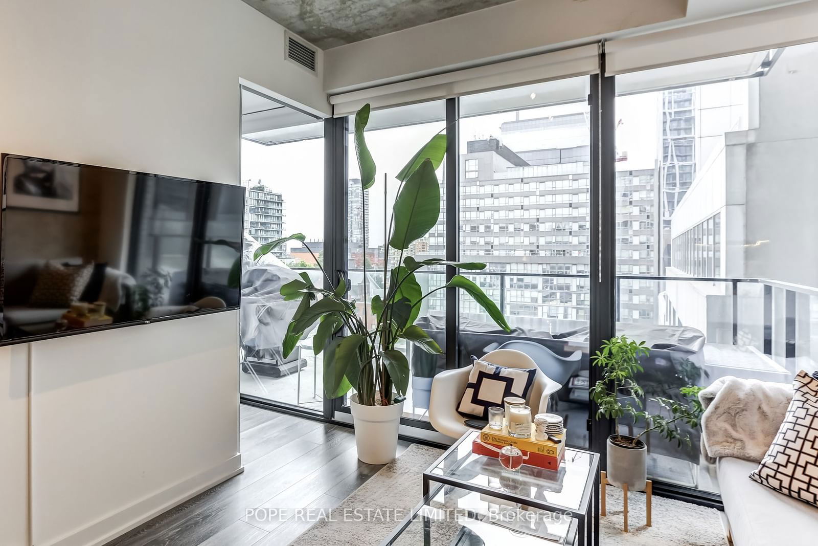 55 Ontario St, unit 608 for rent - image #7