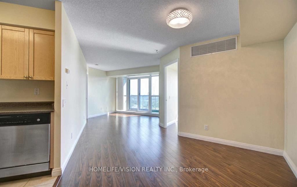 30 Harrison Garden Blvd, unit 1803 for rent - image #7