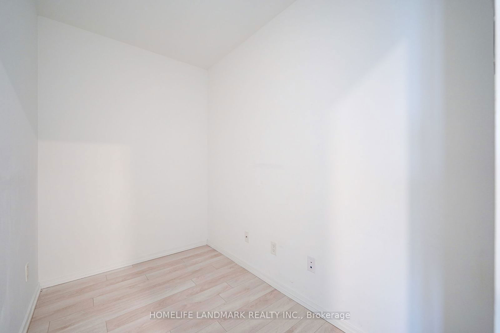 197 Yonge St, unit 4211 for sale - image #19