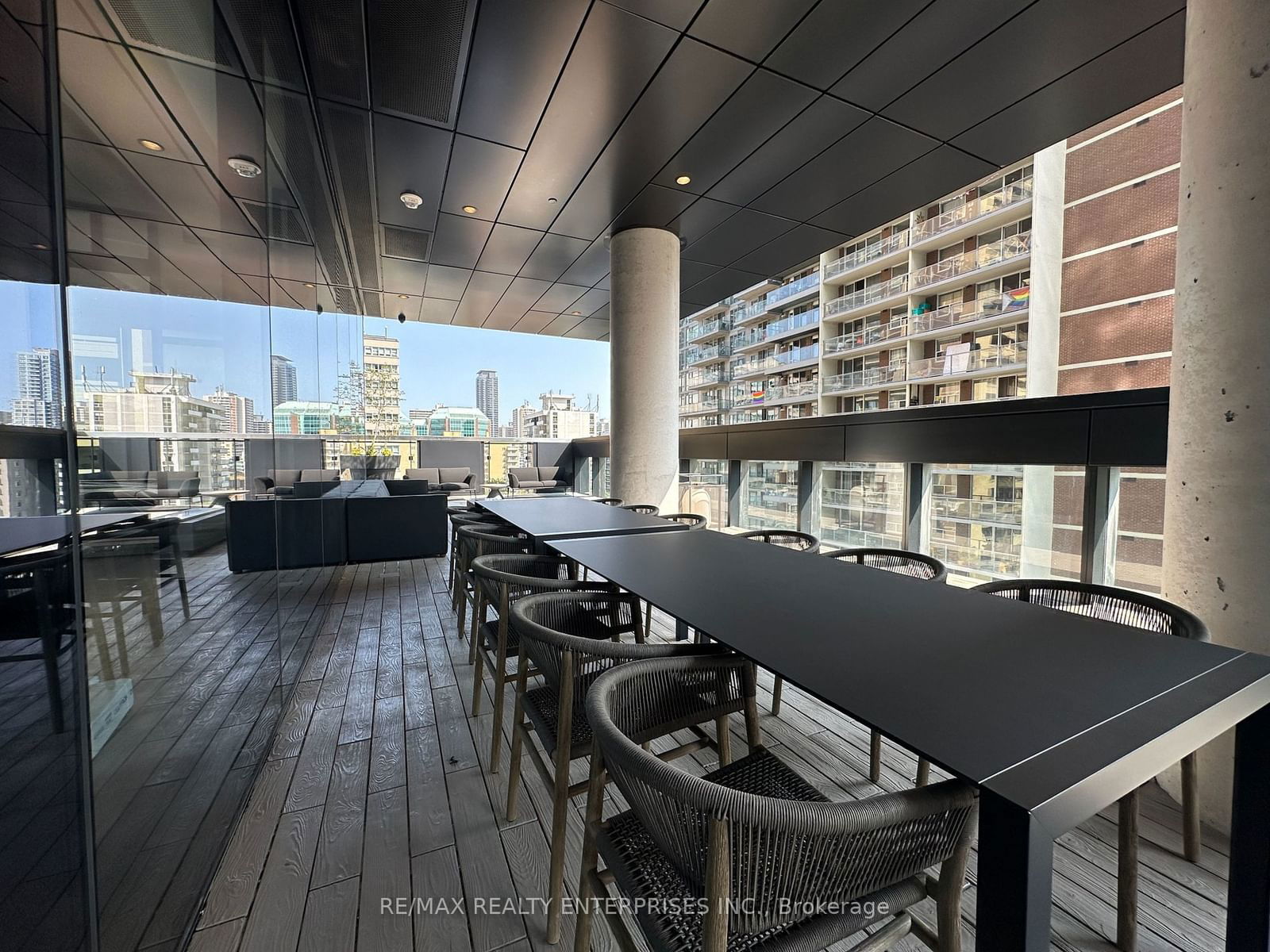 55 Charles St E, unit 4208 for rent - image #23