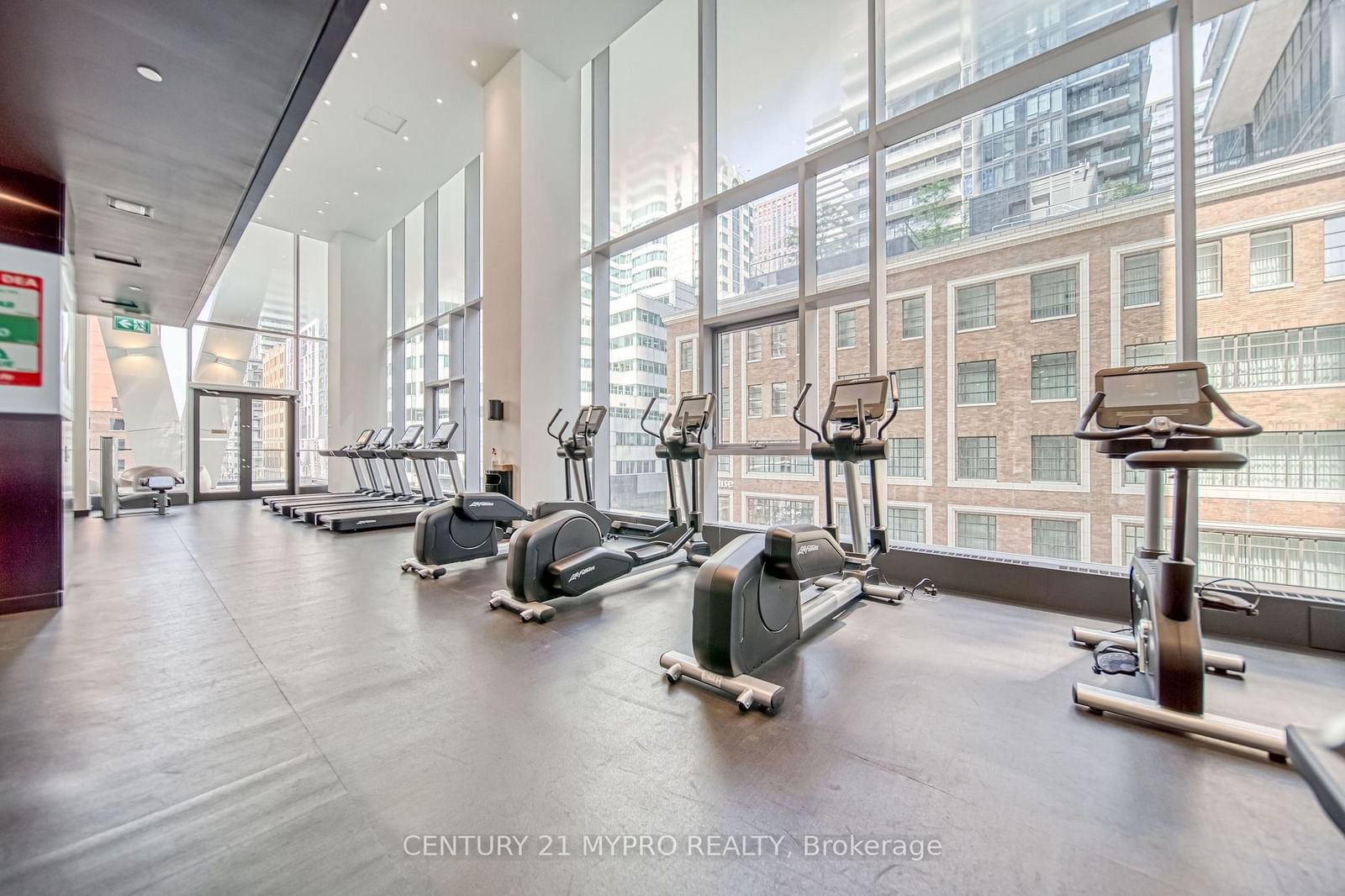 357 King St W, unit 2202 for sale - image #14