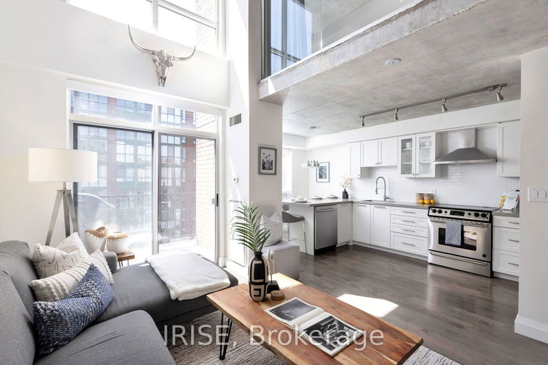 800 King St W, unit PH807 for sale - image #1