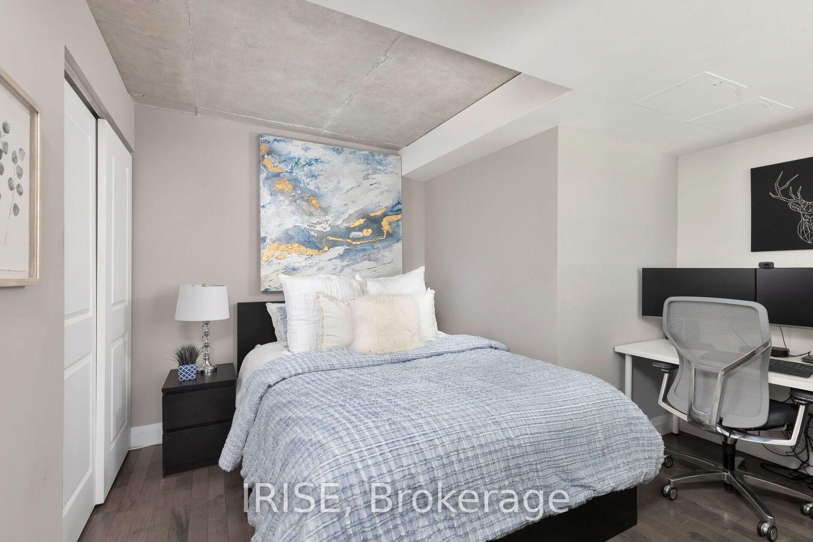 800 King St W, unit PH807 for sale - image #19