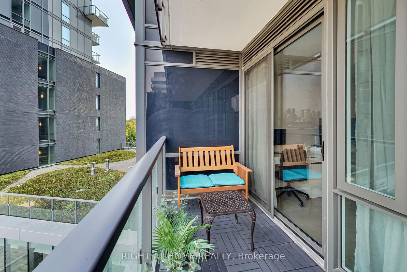 120 Bayview Ave, unit S319 for sale - image #16