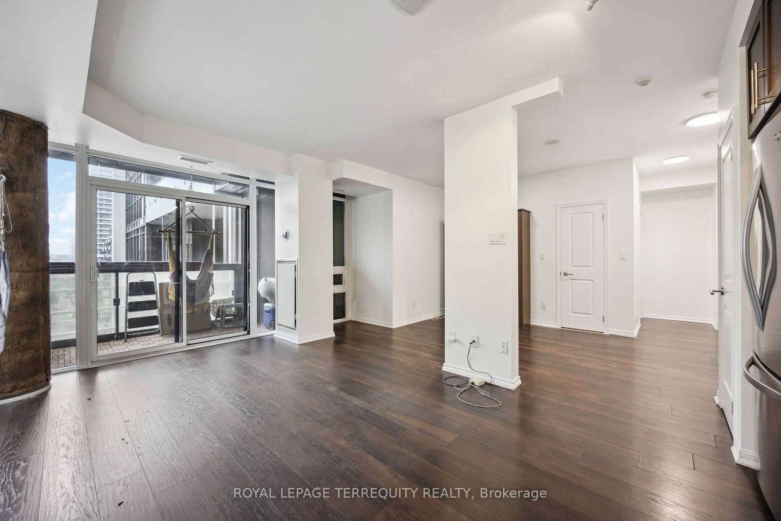 400 Adelaide St E, unit 1222 for rent