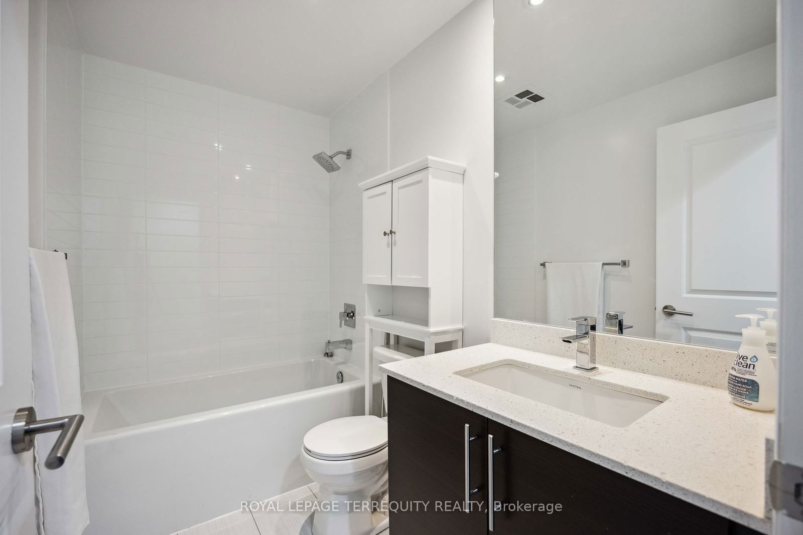 400 Adelaide St E, unit 1222 for rent - image #27