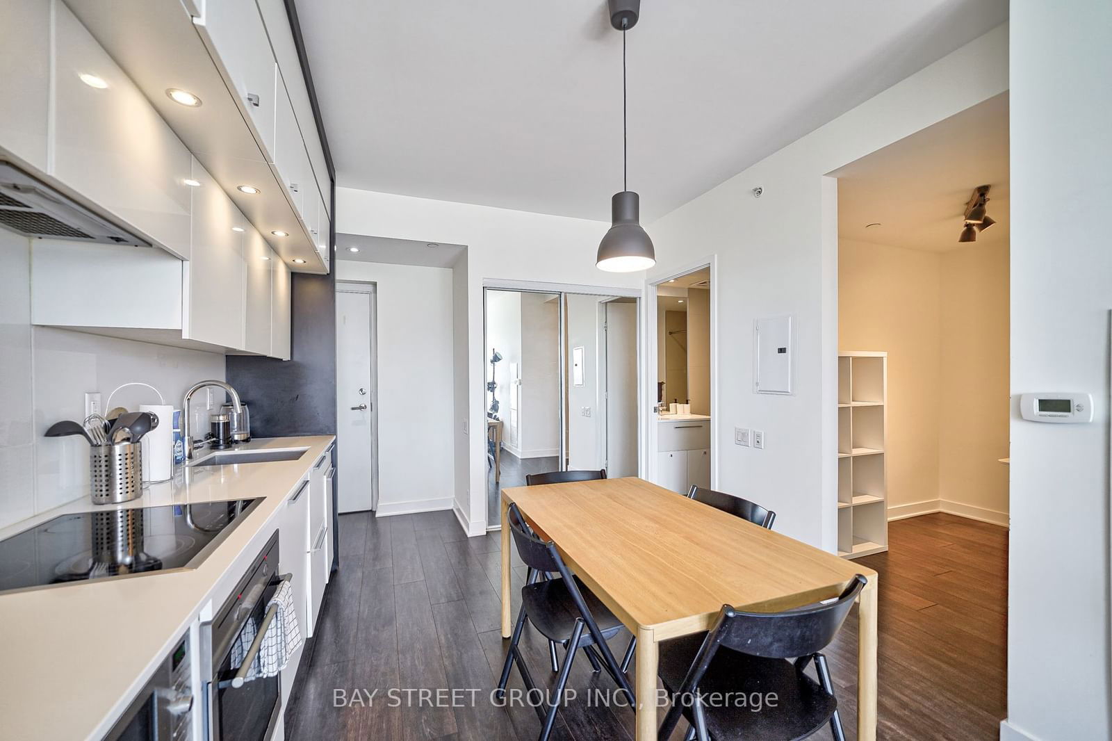 15 Grenville St, unit 4301 for sale