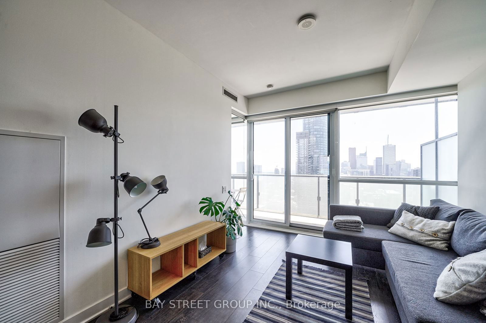 15 Grenville St, unit 4301 for sale - image #17