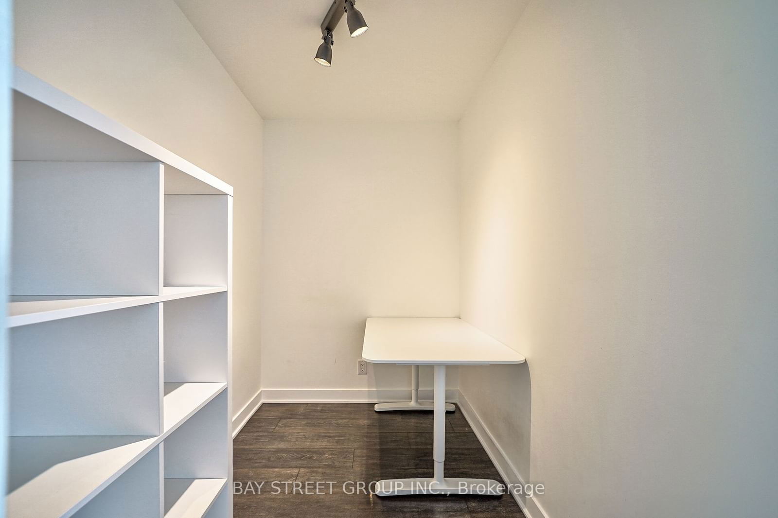 15 Grenville St, unit 4301 for sale - image #23