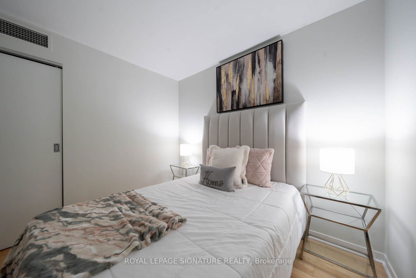 75 Dalhousie St, unit 1105 for sale