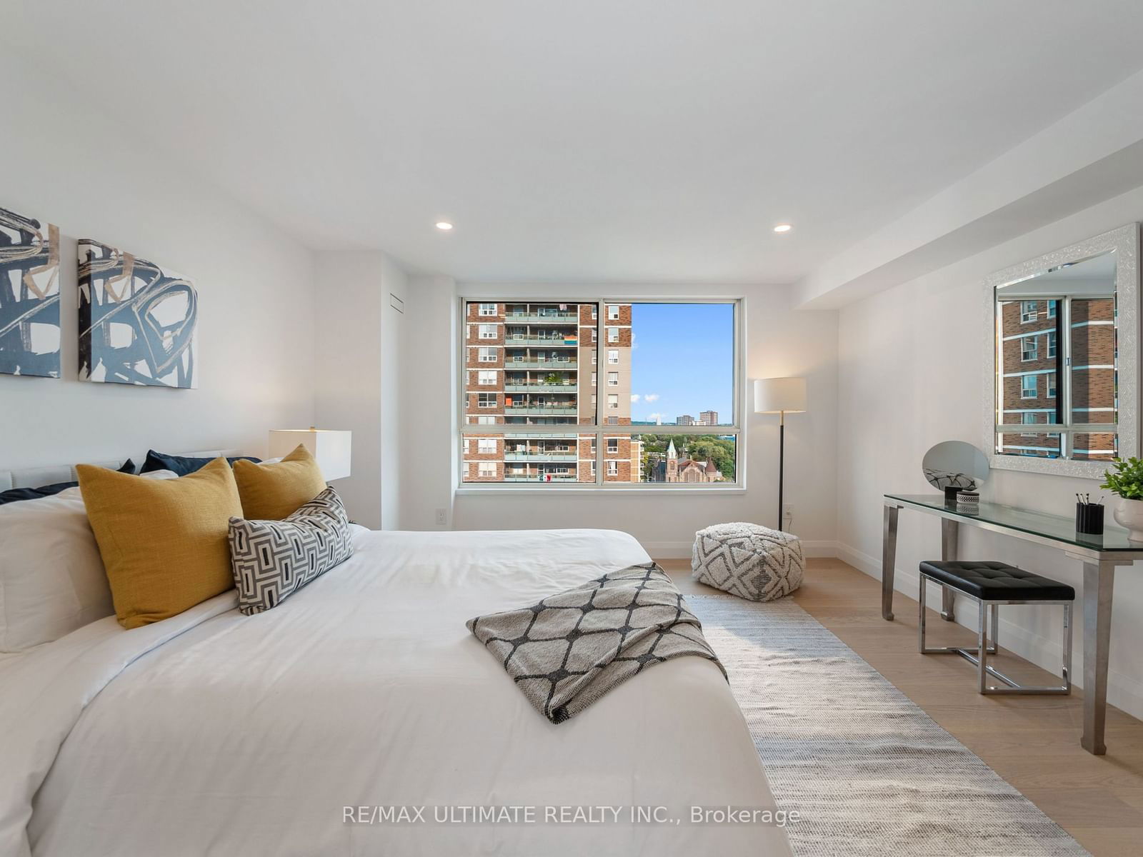 130 Carlton St E, unit 1503 for sale - image #31