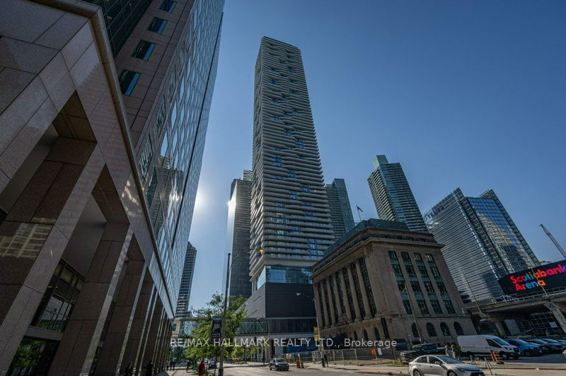 88 Harbour St, unit 4209 for rent - image #1