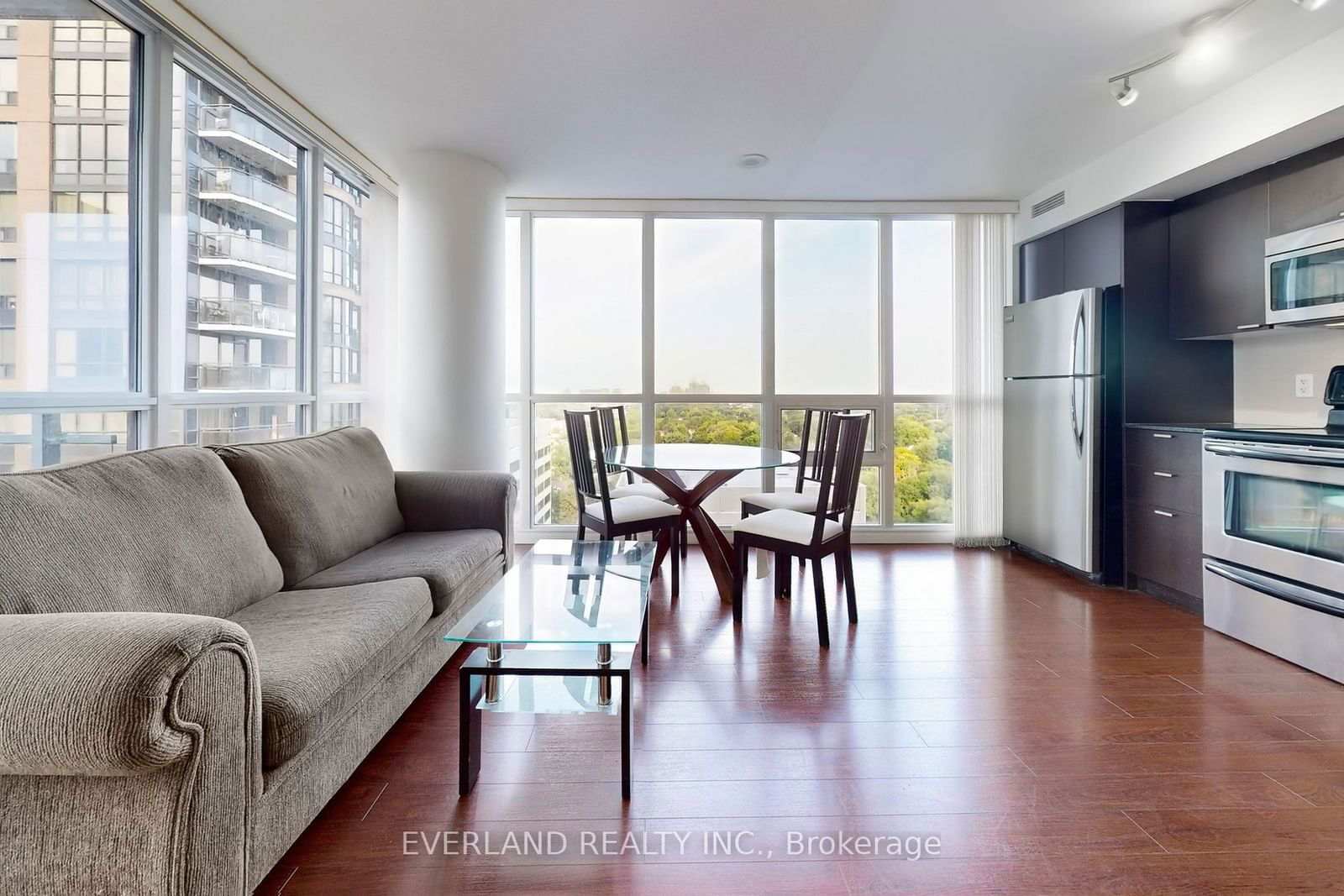 23 Sheppard Ave E, unit 1604 for rent - image #6