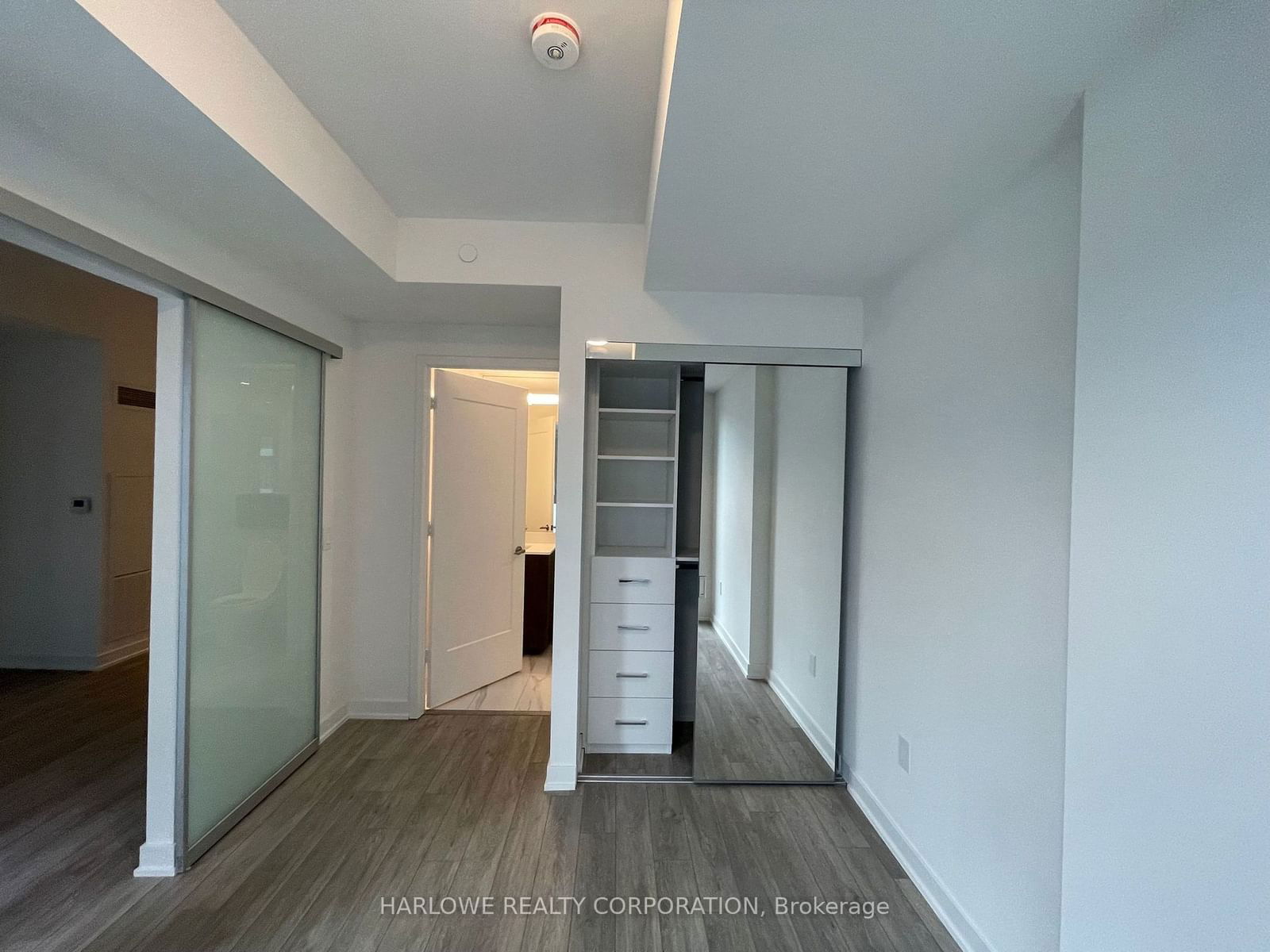 121 Lower Sherbourne St, unit 360 SW for rent - image #7