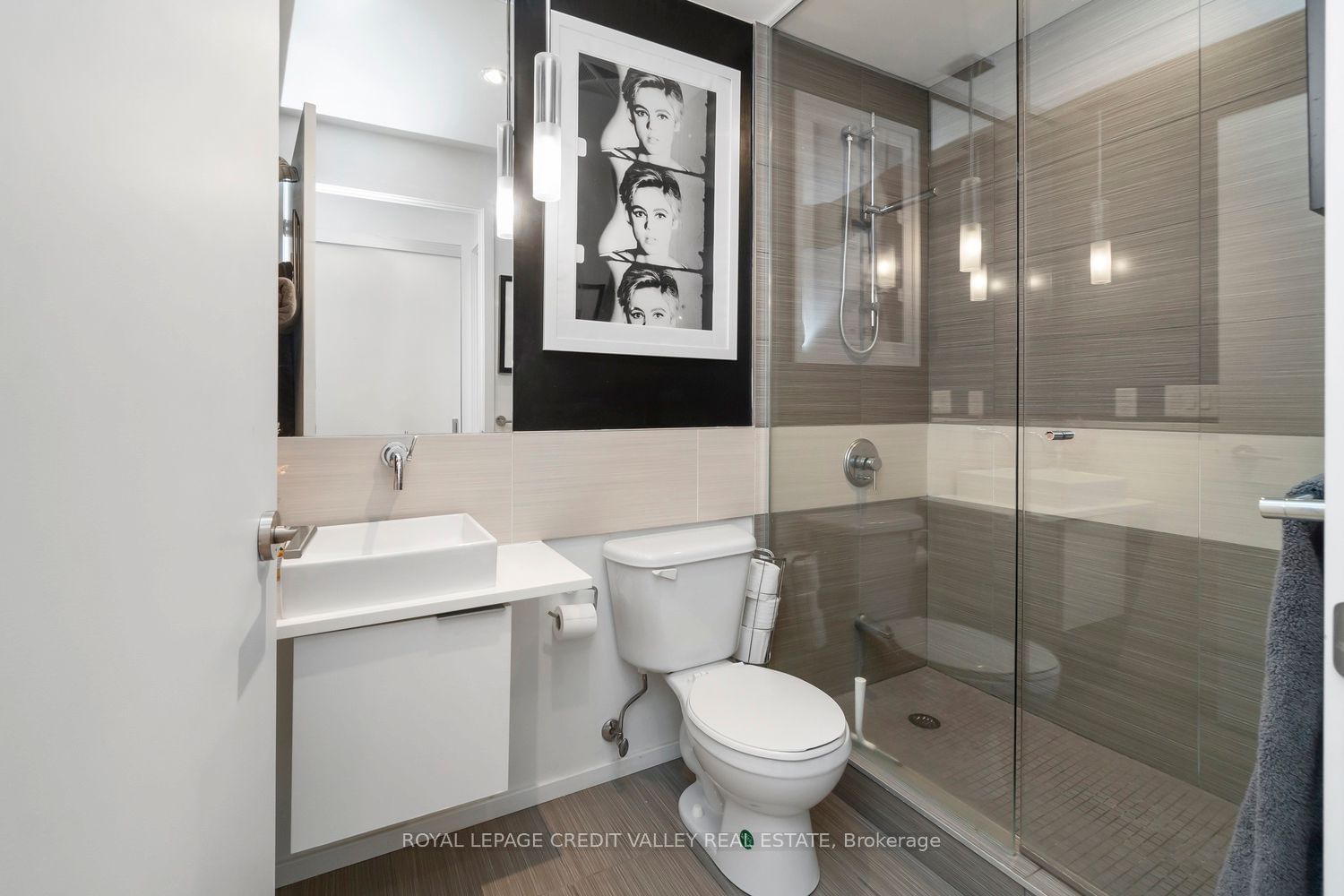 8 Charlotte St, unit 1003 for sale - image #18