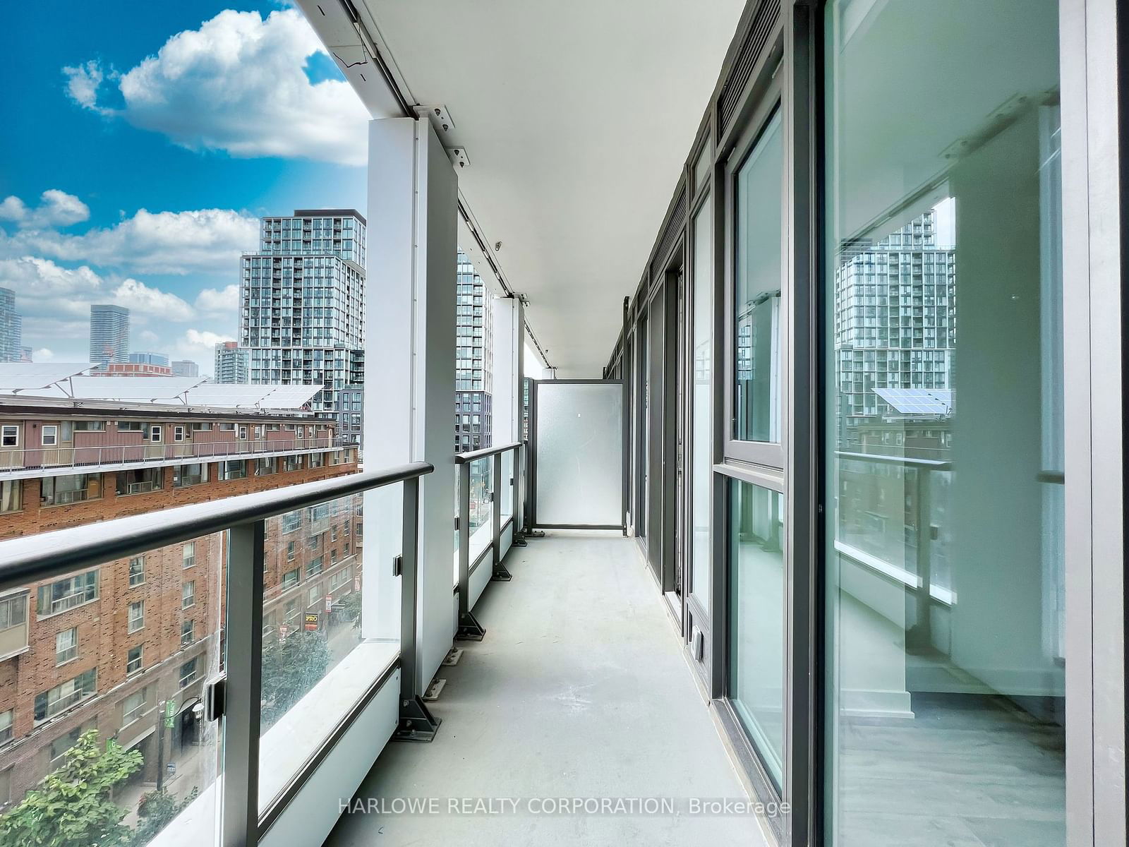 121 Lower Sherbourne St, unit 656 SW for rent