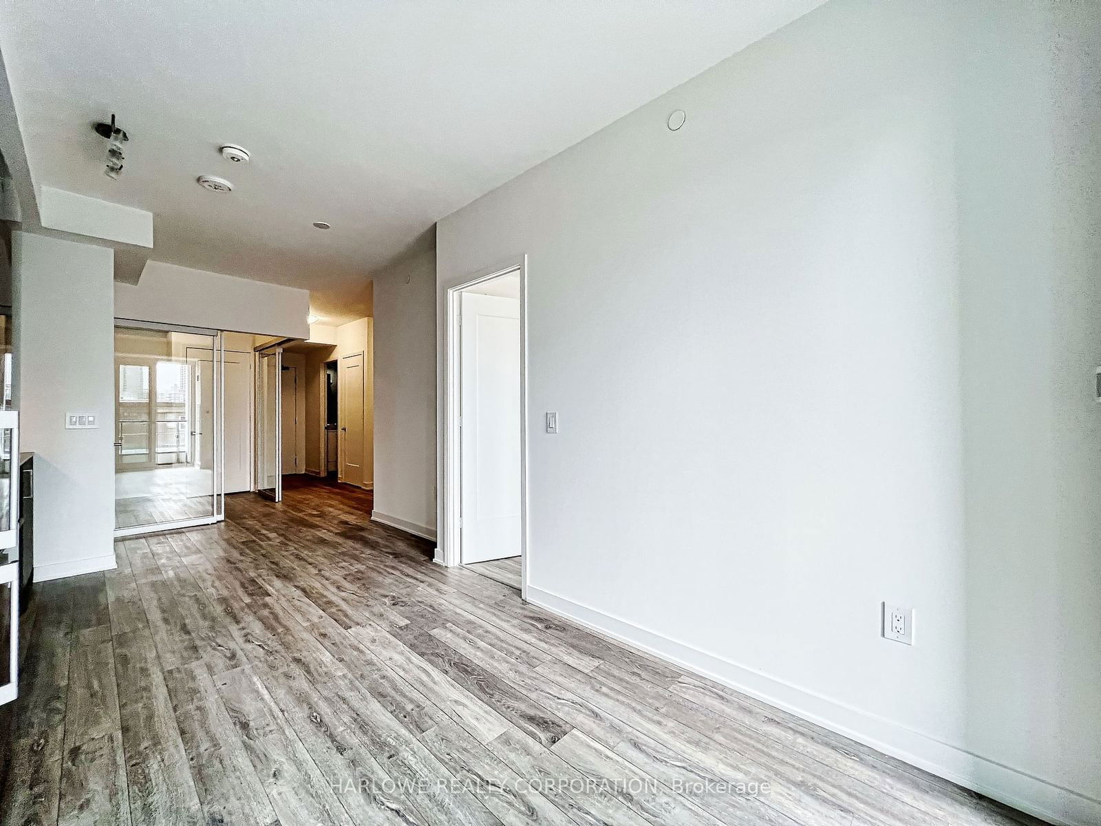 121 Lower Sherbourne St, unit 656 SW for rent - image #8