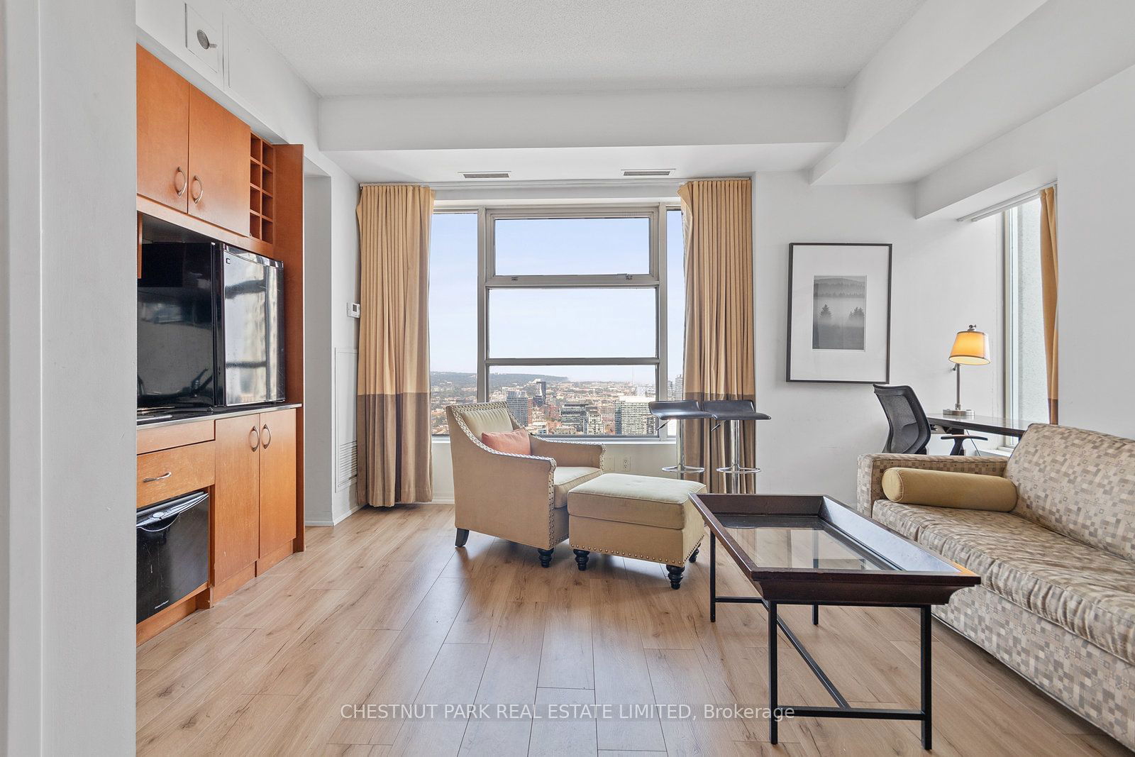 1 King St W, unit 4408 for sale - image #1