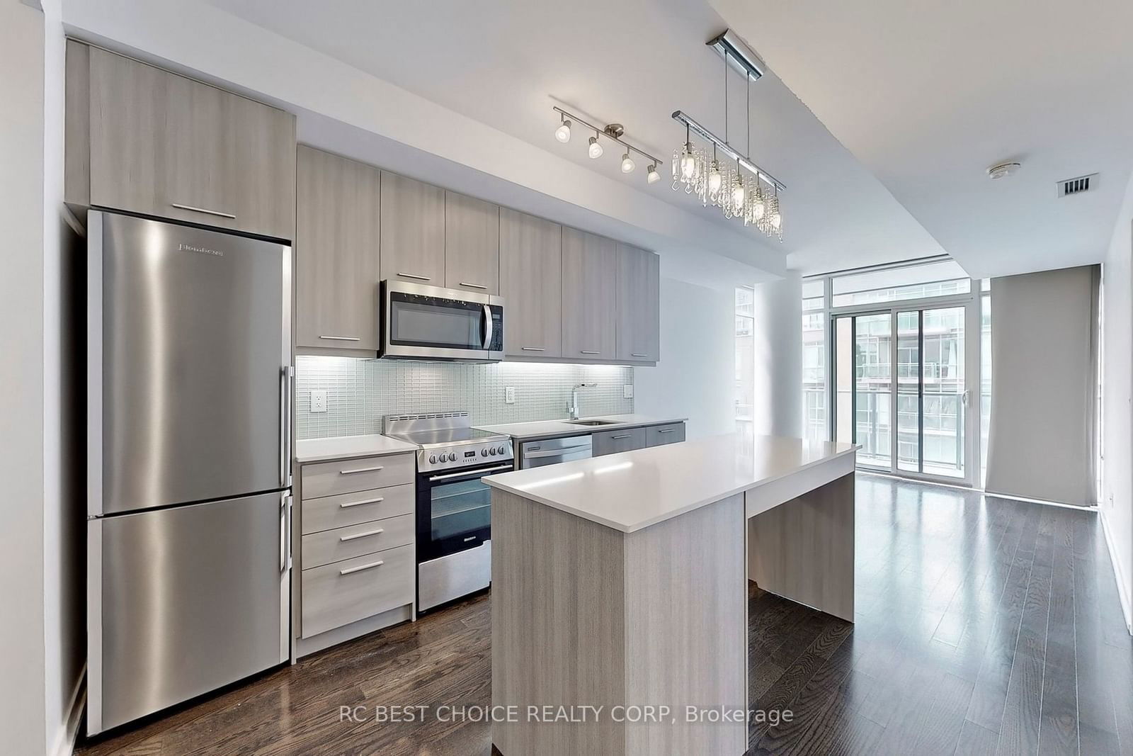 105 George St, unit 411 for rent - image #12